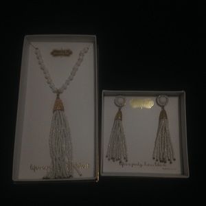 Mud Pie Necklace & Earring set